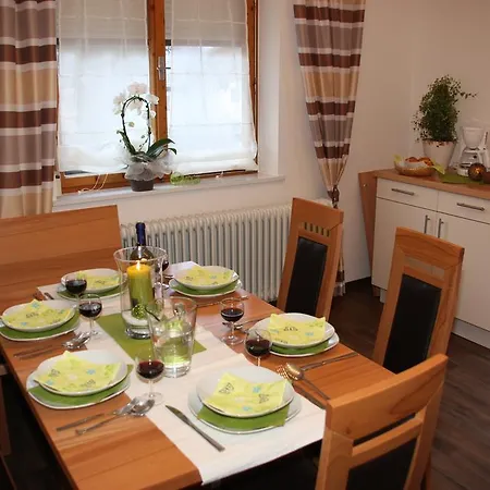 Gaestehaus Neuhauser *