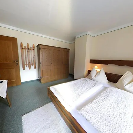 Gaestehaus Neuhauser Daire *