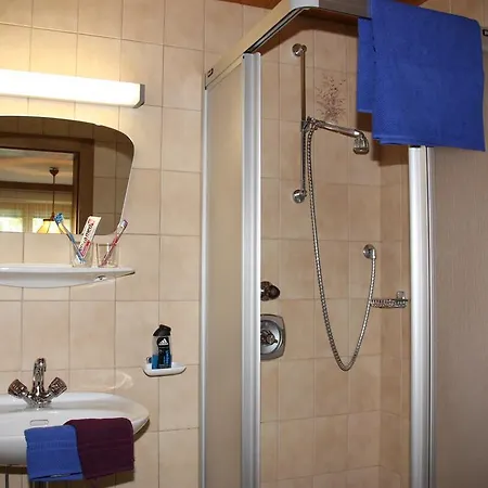 Gaestehaus Neuhauser