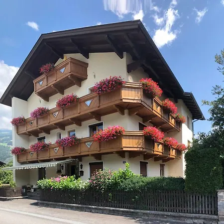 Διαμέρισμα Gaestehaus Neuhauser